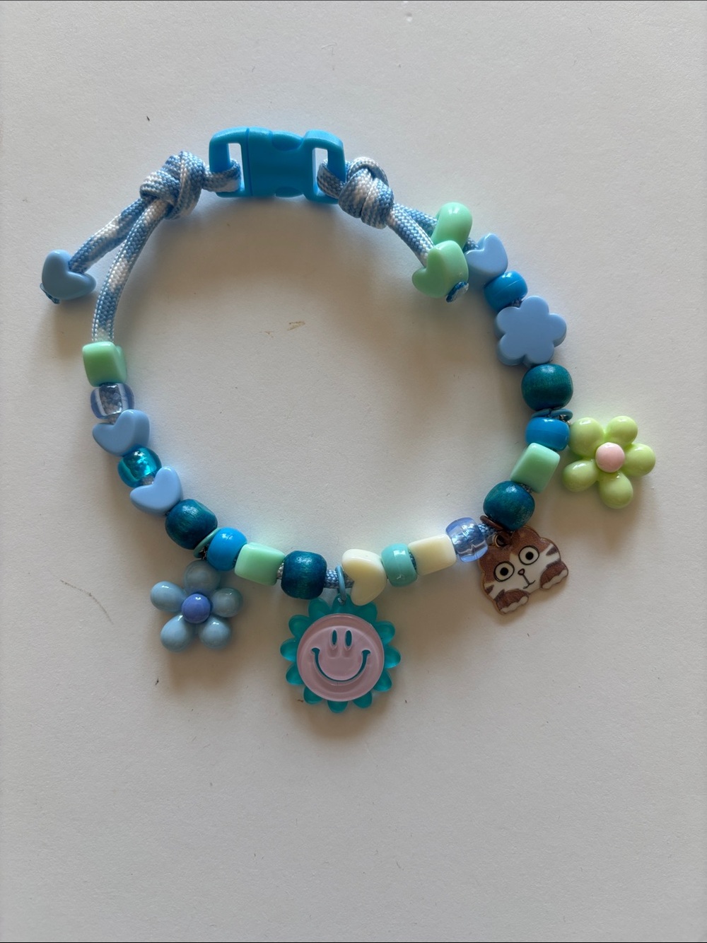 Adjustable Pet Beaded Necklace - Green and Blue